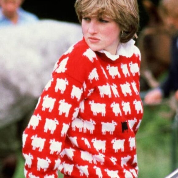 Cupcake Clothing Ltd Sheep Sweater  Red / Black Sheep Inspired by Princess XL - Picture 5 of 5